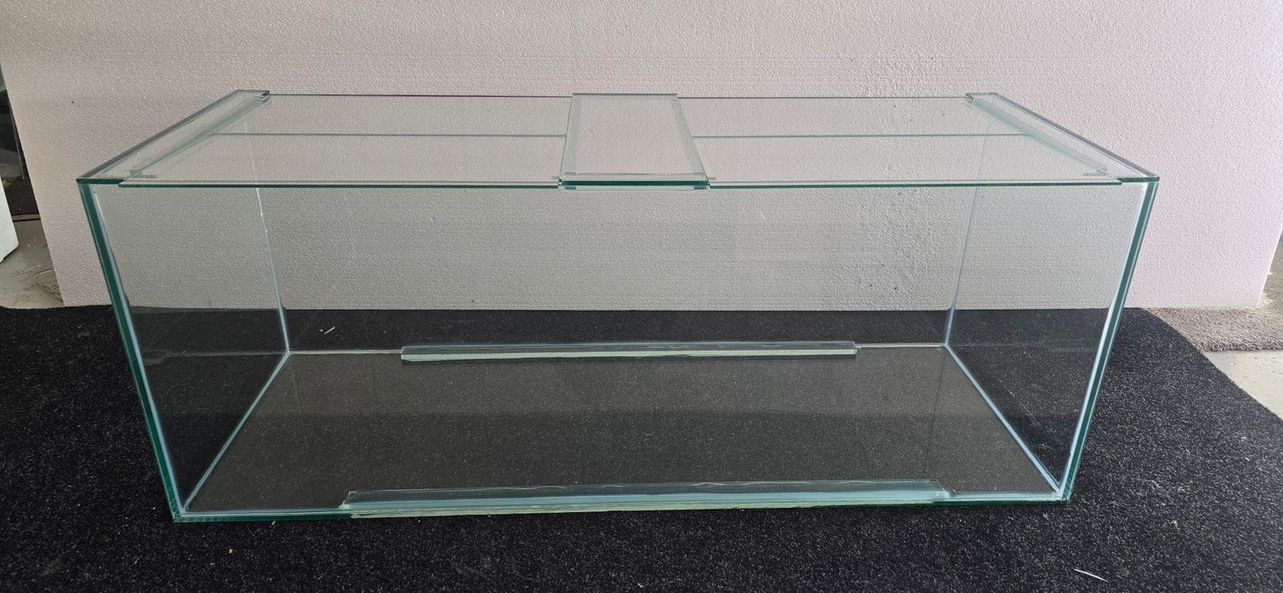 1220L x 460W x 460H 258Litre
