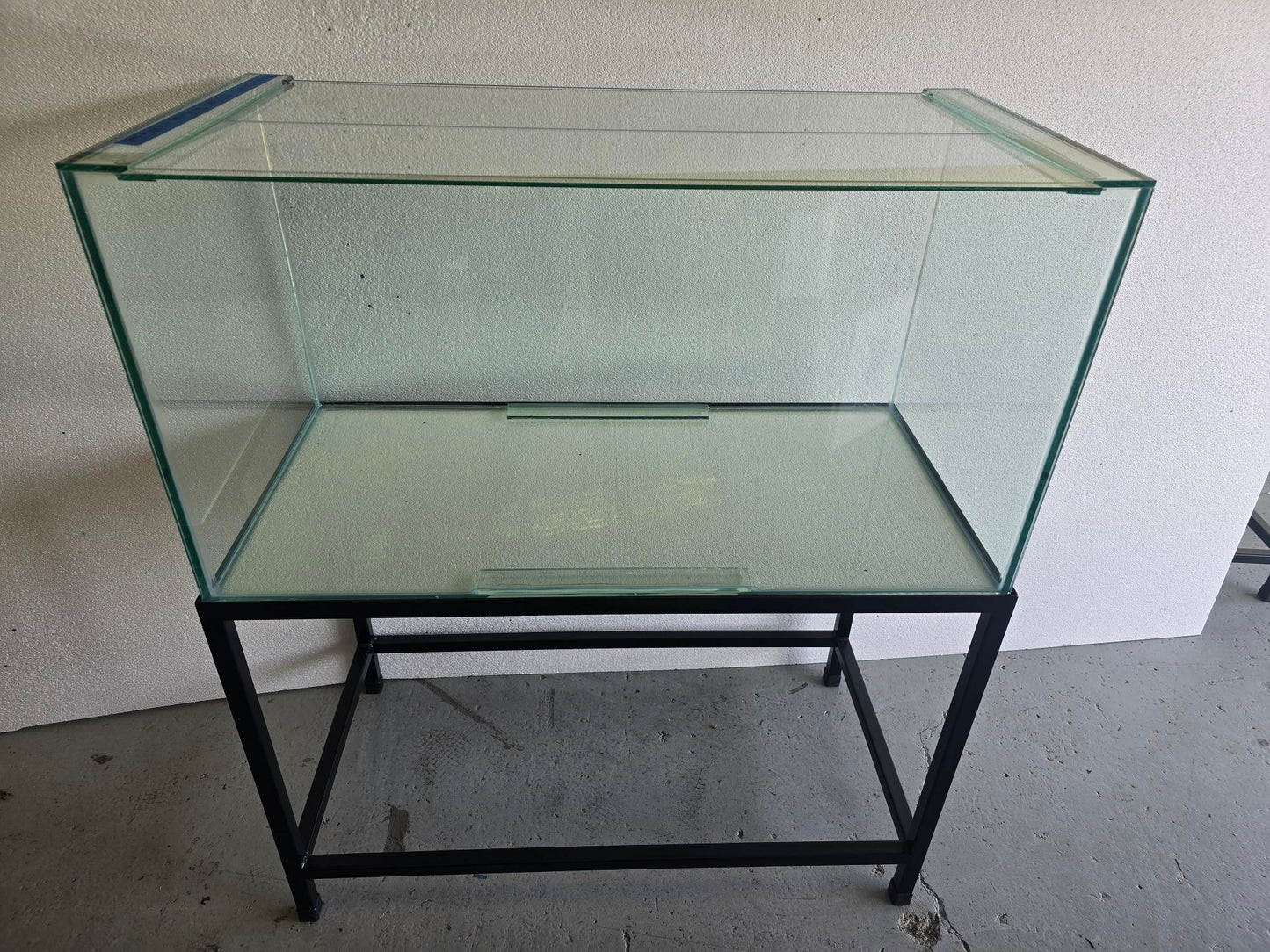 915L x 460W x 460H 193litre Tank, Lid & Stand